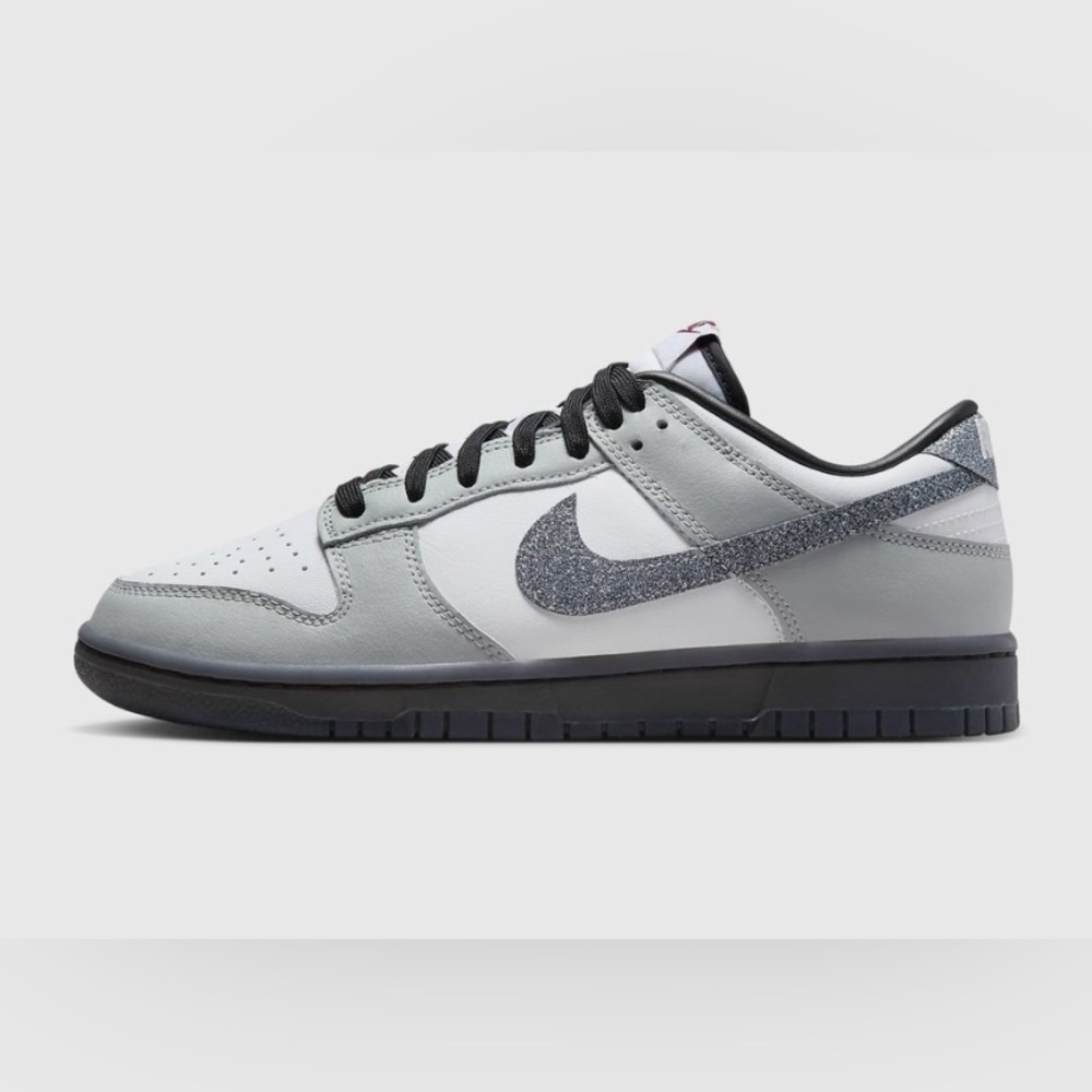 Nike Dunk Low LX smoke grey/glitter